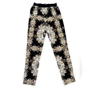 Mossino athletic pants size XS petite.